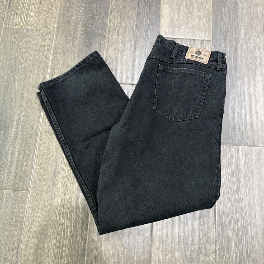 Wrangler Authentic Relaxed Fit Jeans Men's Size 40x32 Black 97601CB